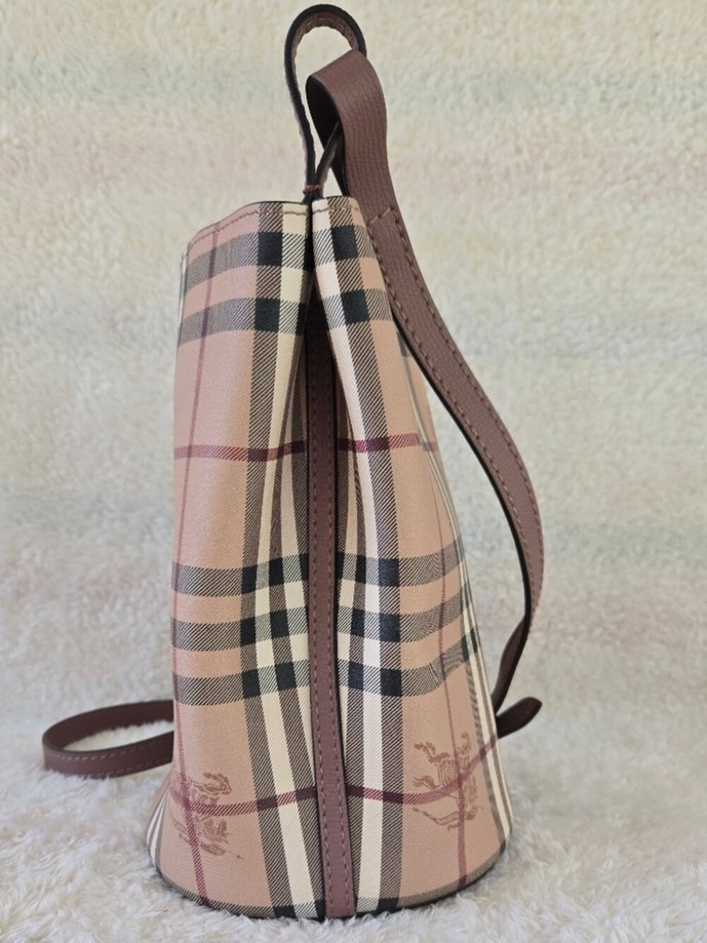 Burberry Haymarket Check Lorne Bucket Crossbody- Light Elderberry - Picture 2 of 11